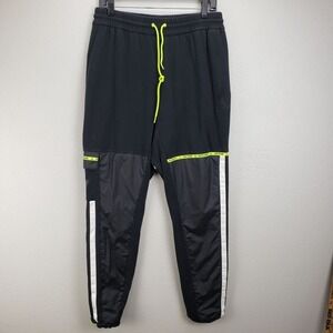 Adidas Trae Young Atlanta Black H45958 size L Jogger Track Pants Activewear